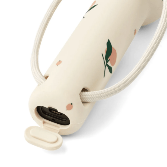 une lampe torche pêches, vue sur le branchement sur fond blanc