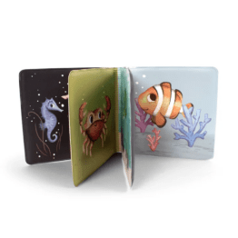 livre de bain animaux de la mer filibabba détail livre sur fond blanc