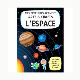 mes premières activités art & crafts sur l'espace de Sassi, livre vue de face sur fond blanc