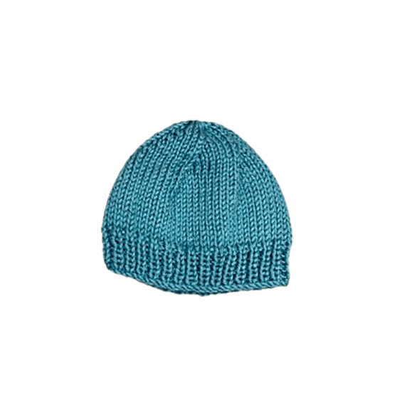 Bonnet tricot vert poupée Minikane