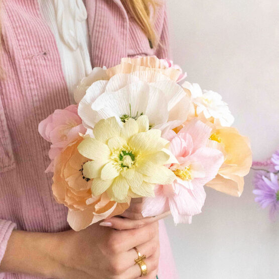 kit fabrication fleurs en papier crépon la petite épicerie