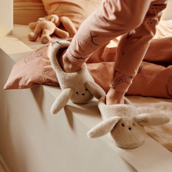 chaussons lapin sable liewood